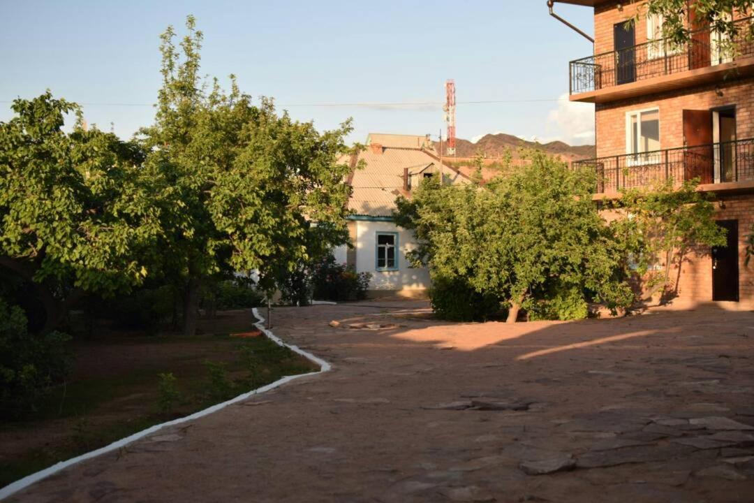 Taj Altyn Hotel Kaji-Say Εξωτερικό φωτογραφία